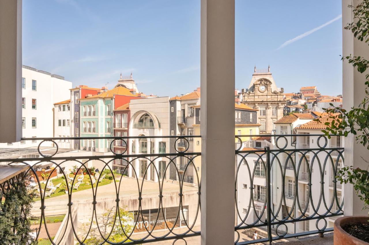 Historical Penthouse At Cardosas Block Apartment Porto Exterior photo